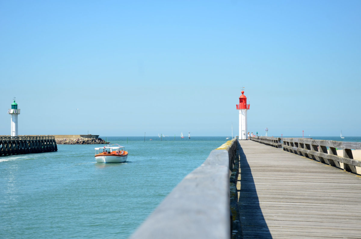 One of Trouville's instagrammable spots - The pier and the lighthouse