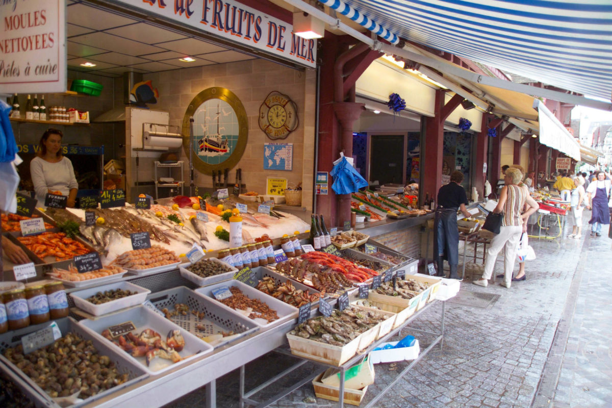fish-market-stalls