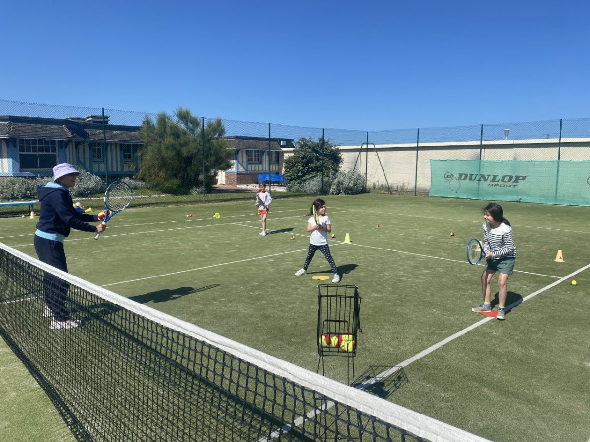 Youth tennis school1