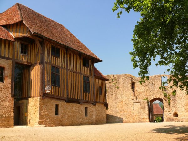 Crevecoeur-Schloss
